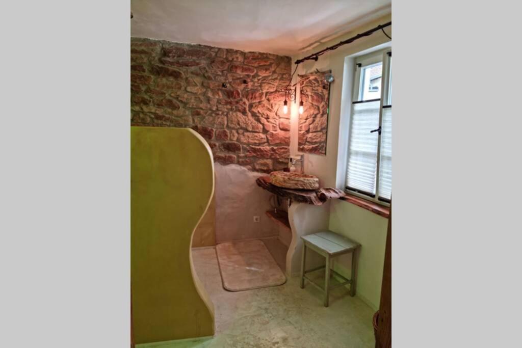 Schoene Ferienwohnung Mit Kamin Neustadt an der Weinstraße 외부 사진